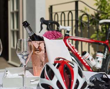 01.Prosecco biking