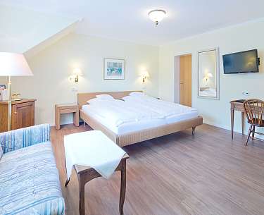 Doppelzimmer Klassik Romantik Waldhotel Mangold