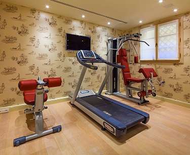 Fitnessraum im Romantik Relais d'Arfanta