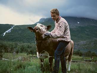 2022 01 s15 1 1136x1136px