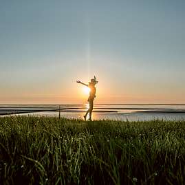 2022 01 s3 1136x1136px v3