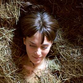 2022 01 s40 1136x1136px