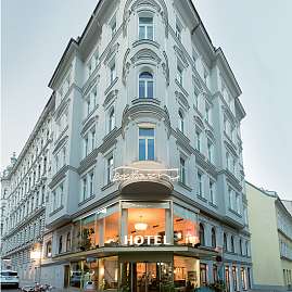 2022 01 s42 1136x1136px