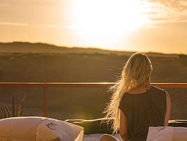 2023 02 44 1136x1136px