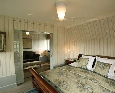 Long Island Suite Romantik Hotel Manoir Carpe Diem