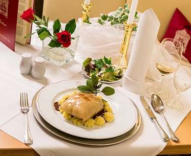 Genussessen in Restaurant Romantik Hotel Deutsches Haus