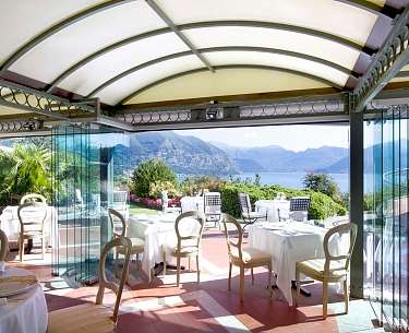 Saal und Terrasse des Romantik Hotel Relais Mirabella