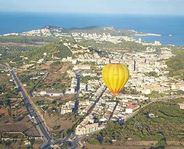 Flug mit einem Ballon über Mallorca