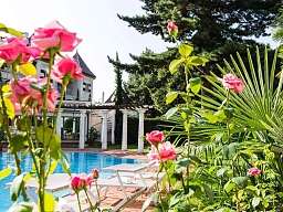 Rosarium im Romantik Hotel Oberwirt