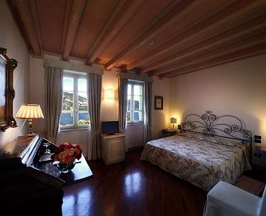 Deluxe Zimmer mit Seeblick Romantik Hotel Relais Mirabella Iseo