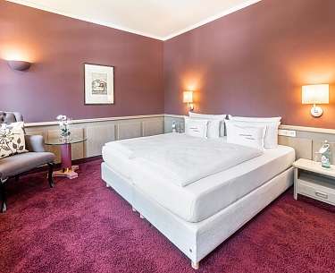 Doppelzimmer Gartenseite