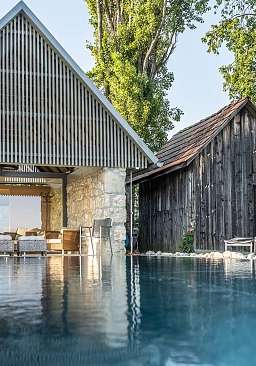 Ein romantisches Chalet mit privatem Pool in der Natur 