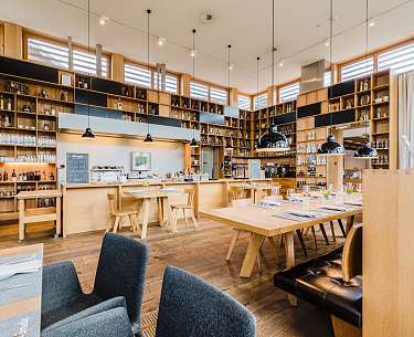 Restaurant Ernele in Romantik Hotel Das Schiff