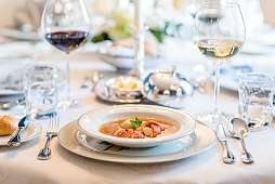 Friederike Hegner 2020 Niemeyers Romantik Posthotel Bordeaux Stuebchen 