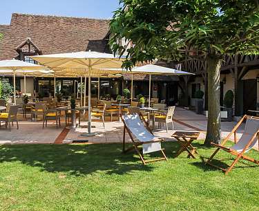 Garten Auberge du Cheval Blanc