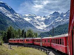 Blick auf die Schweizer Berge, Copyright Bild Glacier Express