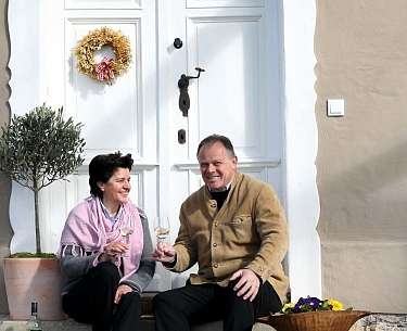 Familie Tement - Gastgeber in Romantik Chalet Winzarei