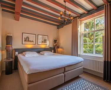 Annex Waterschip Romantik Hotel Auberge de Campveerse Toren