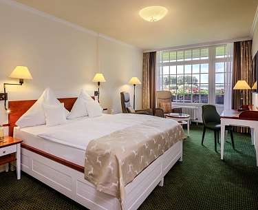 Doppelzimmer Deluxe Meerblick Romantik Hotel Jagdhaus Eiden