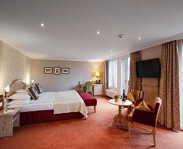 Junior Suite mit Blick auf die Berge 