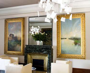 Château Valmy Kaminzimmer