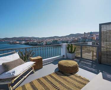 Blick vom Zimmer La Senora auf das Ägäische Meer auf Syros