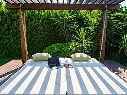 Workation Pixabay laptop 4772342 1920