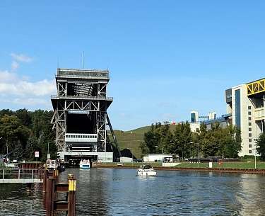 Schiffshebewerk Niederfinow