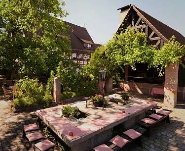 Nussbaumgarten des Romantik Hotel Gasthaus Rottner