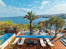 Romantik Suites Pafsilipon in Syros