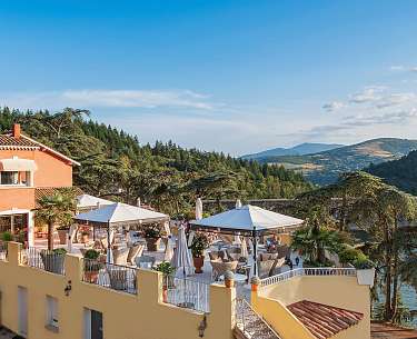 Terrasse Auberge du Lac Saint Marcel les Annonay2