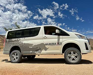 4x4 Toyota Quantum, Namibia2Go Mietwagen, Namibia