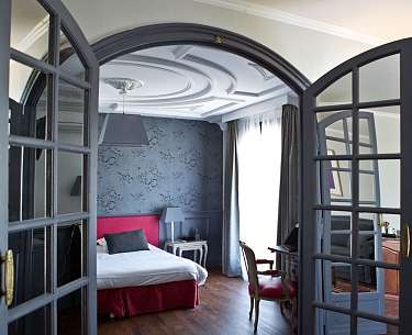 Zimmer Ermitage de Corton