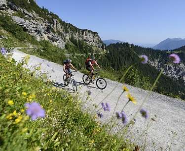 Radfahrer in der Zugspitzregion