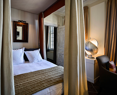 deluxe room 6002 pano