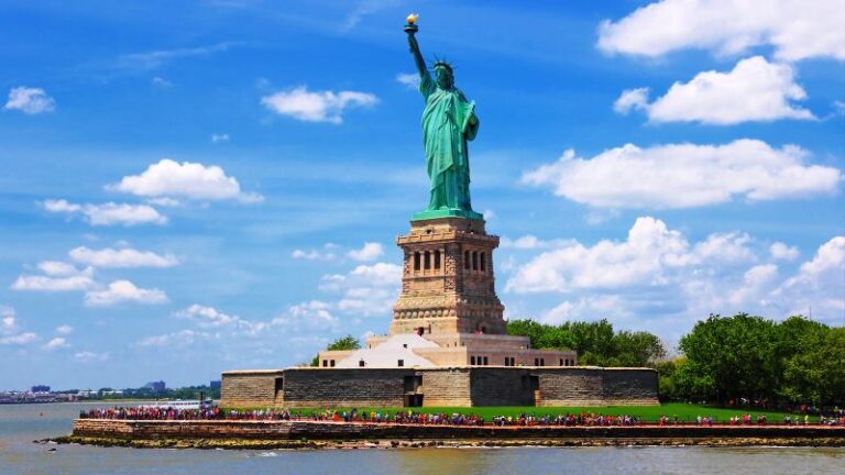 The Statue of Liberty, New York, Travel in USA