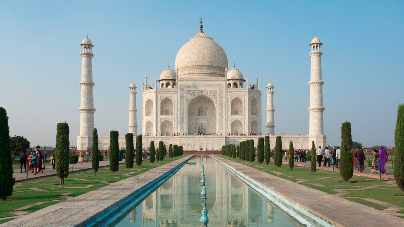 The Taj Mahal, Travel in India