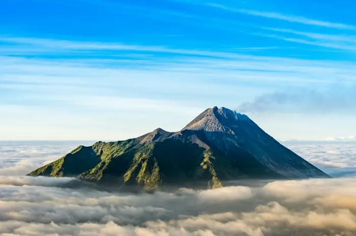 10 Breathtaking Mountains in Central Java Every Hiker Must Visit